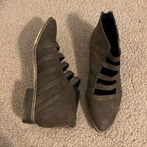 Brown cutout ankle boots